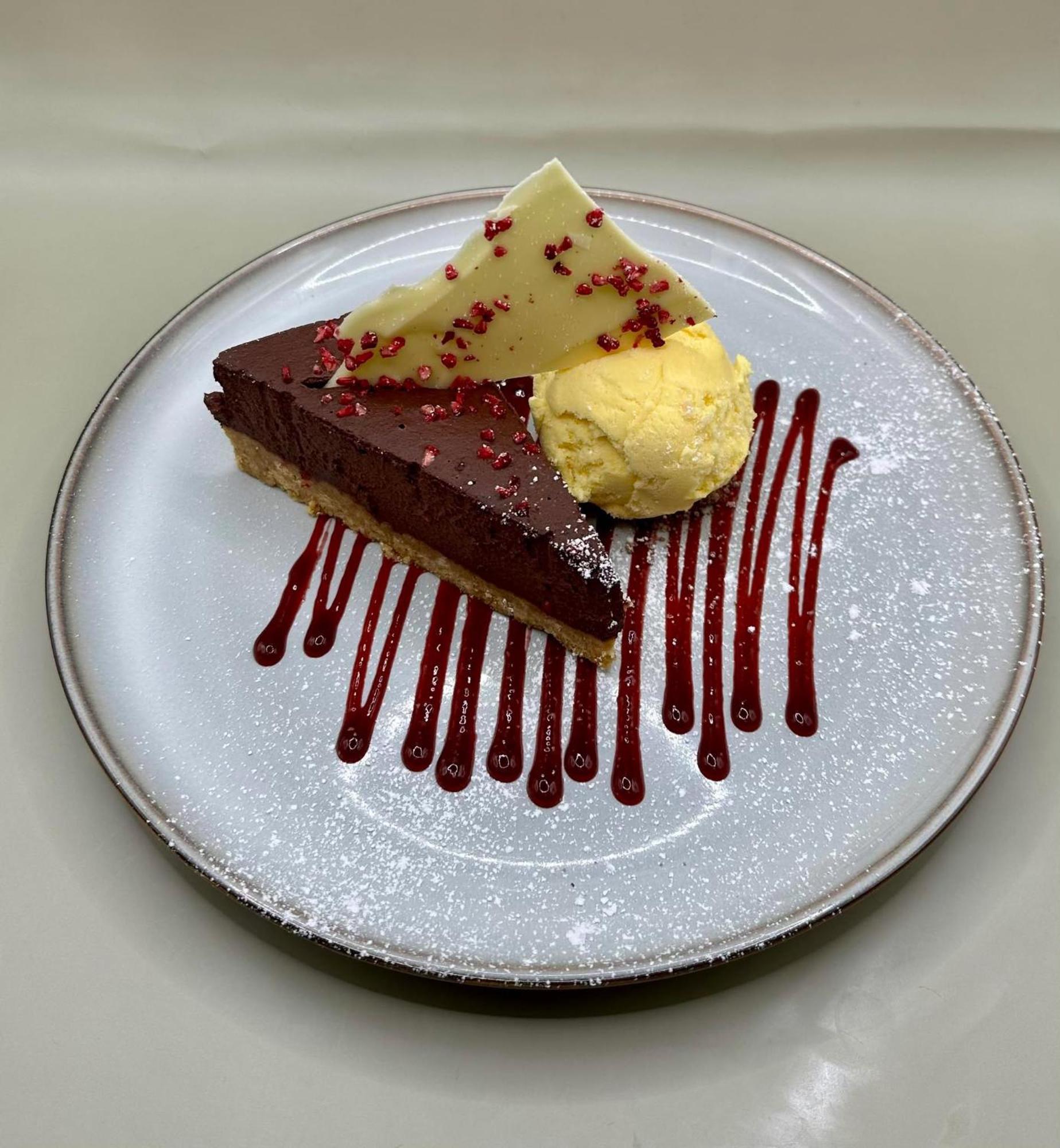 Airlie Arms Hotel Kirriemuir Ngoại thất bức ảnh